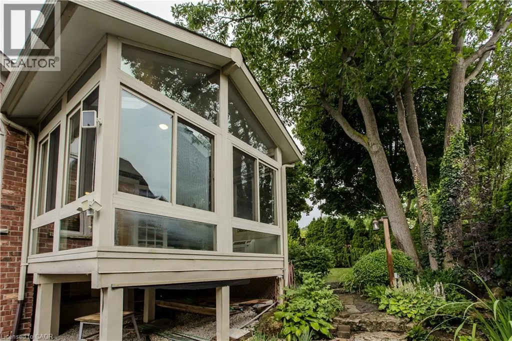 54 WATERWHEEL Crescent
