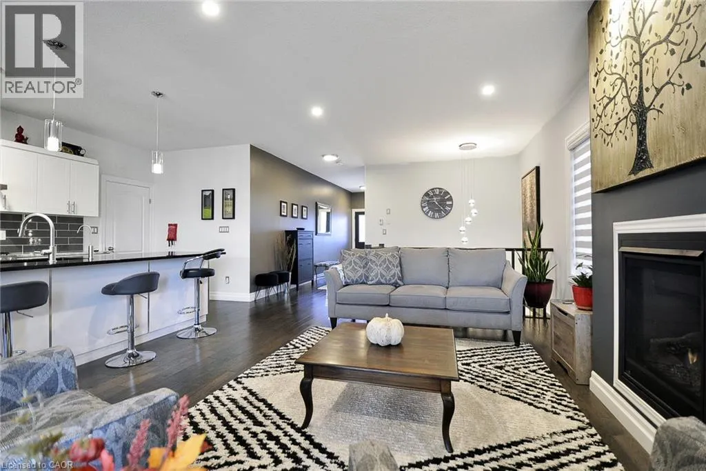 318 FAIRWAY Road