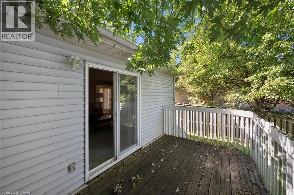 512 THORNDALE Drive