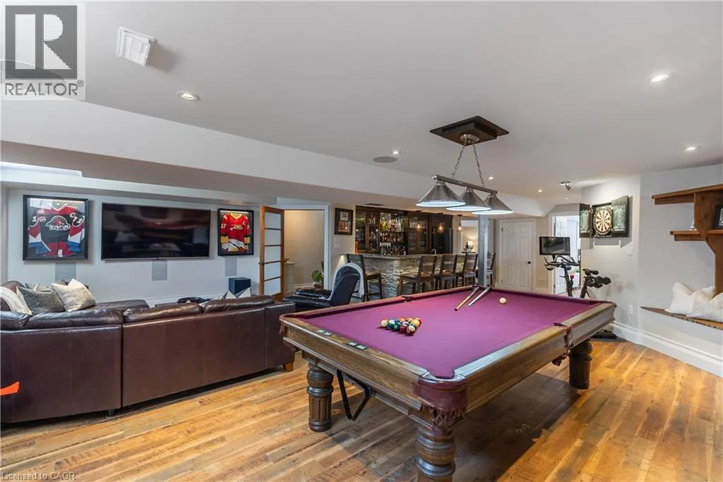 46 SEA BREEZE Drive