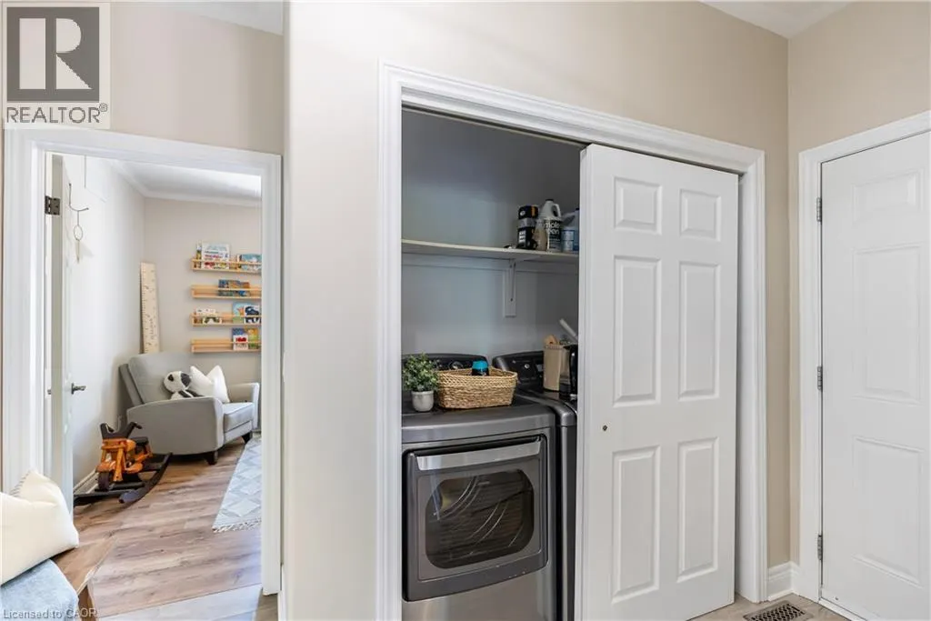 46 SEA BREEZE Drive
