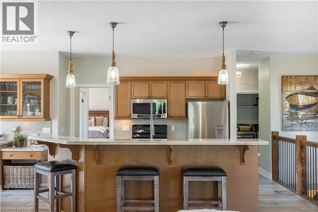 46 SEA BREEZE Drive