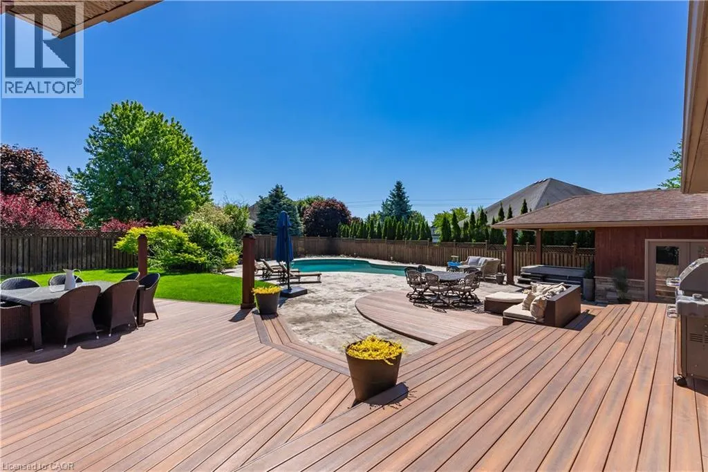 46 SEA BREEZE Drive