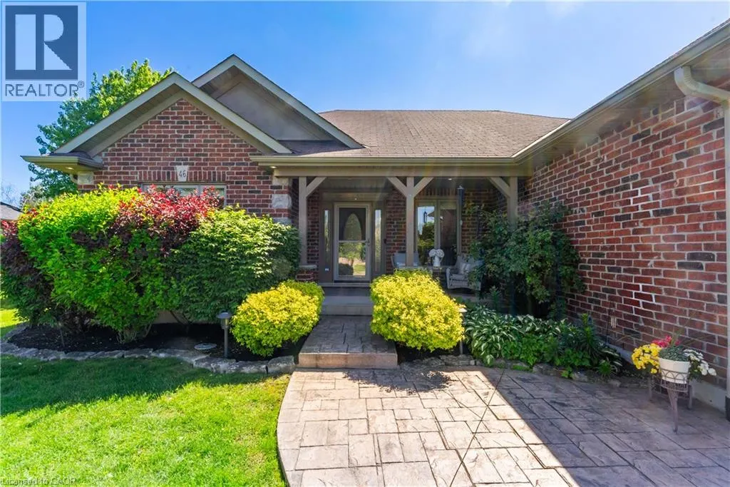 46 SEA BREEZE Drive