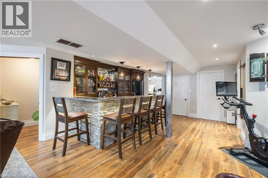 46 SEA BREEZE Drive