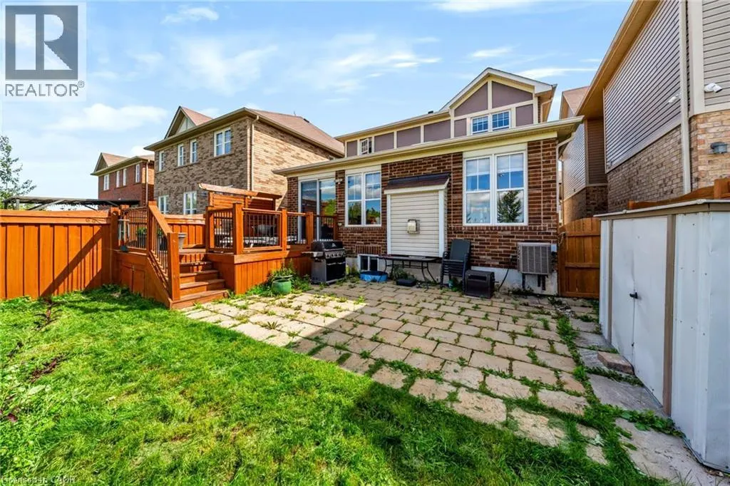 573 ATTENBOROUGH Terrace