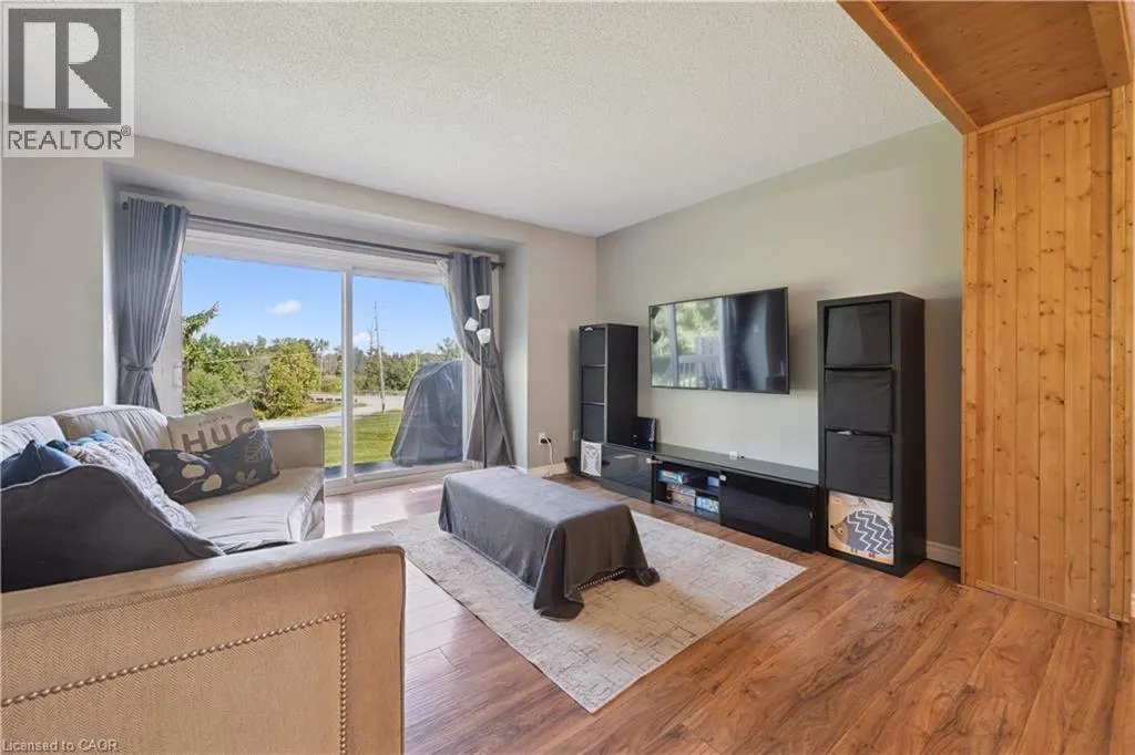26 POPLAR Drive Unit# 39 #39