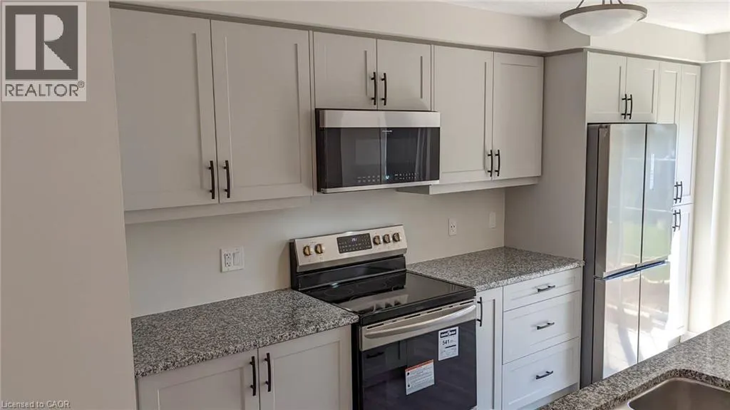 311 WOOLWICH Street Unit# 8 #8