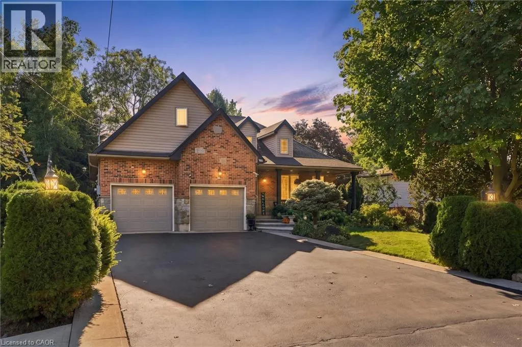 4 SUMMIT Drive