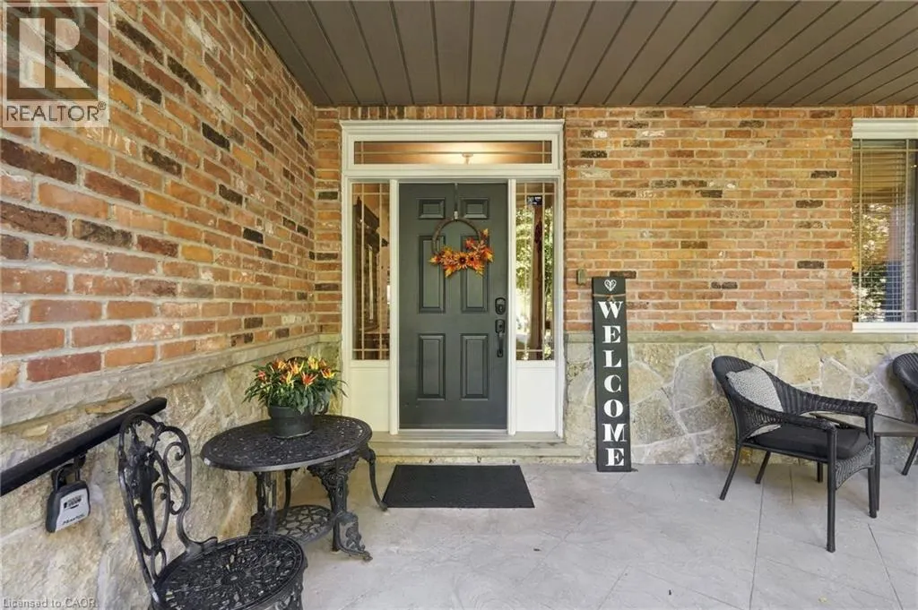 4 SUMMIT Drive