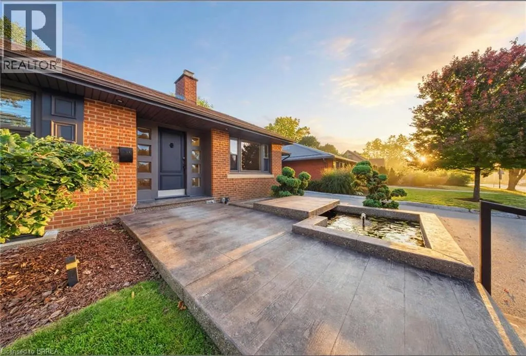16 HIRAM Road