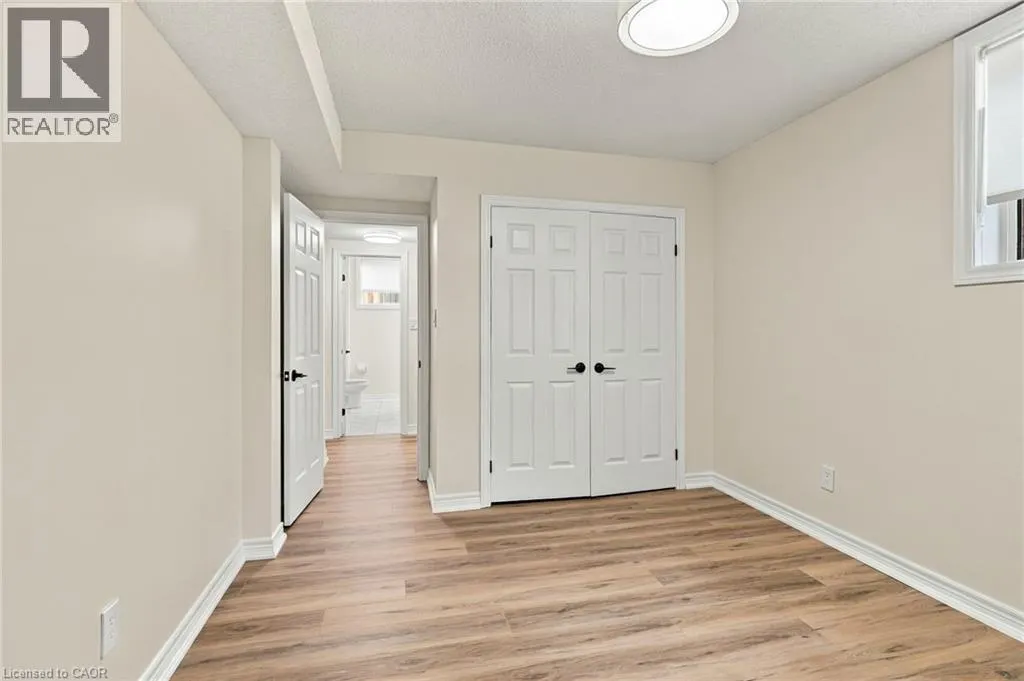 15 DALRYMPLE Drive