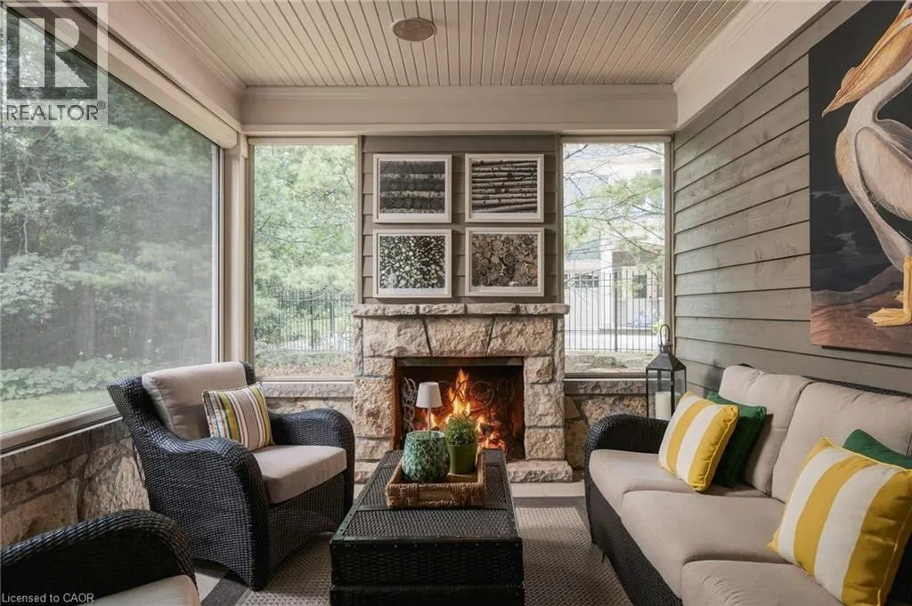 1074 LAVENDER Lane