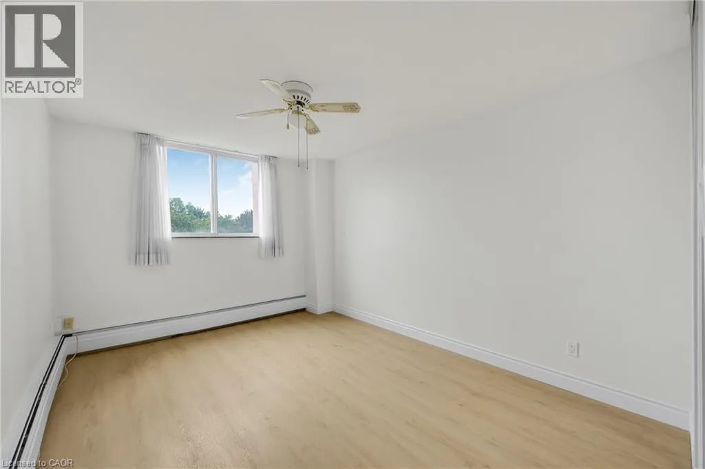 975 WARWICK Court Unit# 310 #310