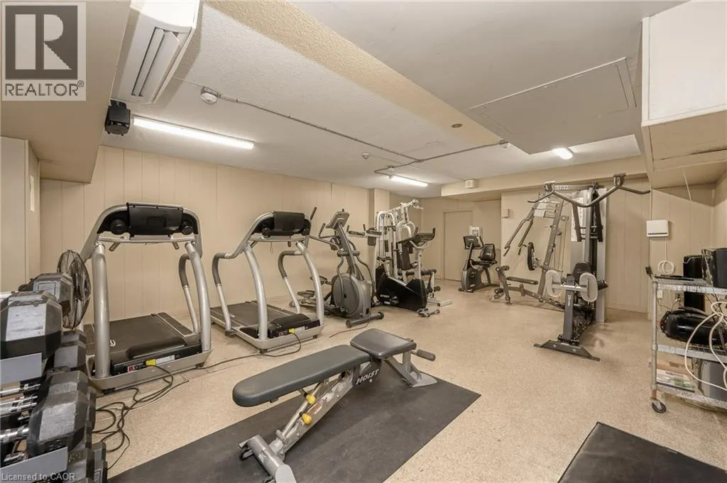 975 WARWICK Court Unit# 310 #310