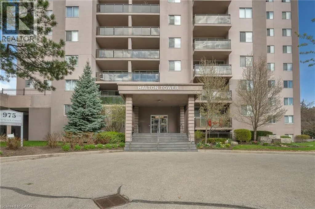 975 WARWICK Court Unit# 310 #310