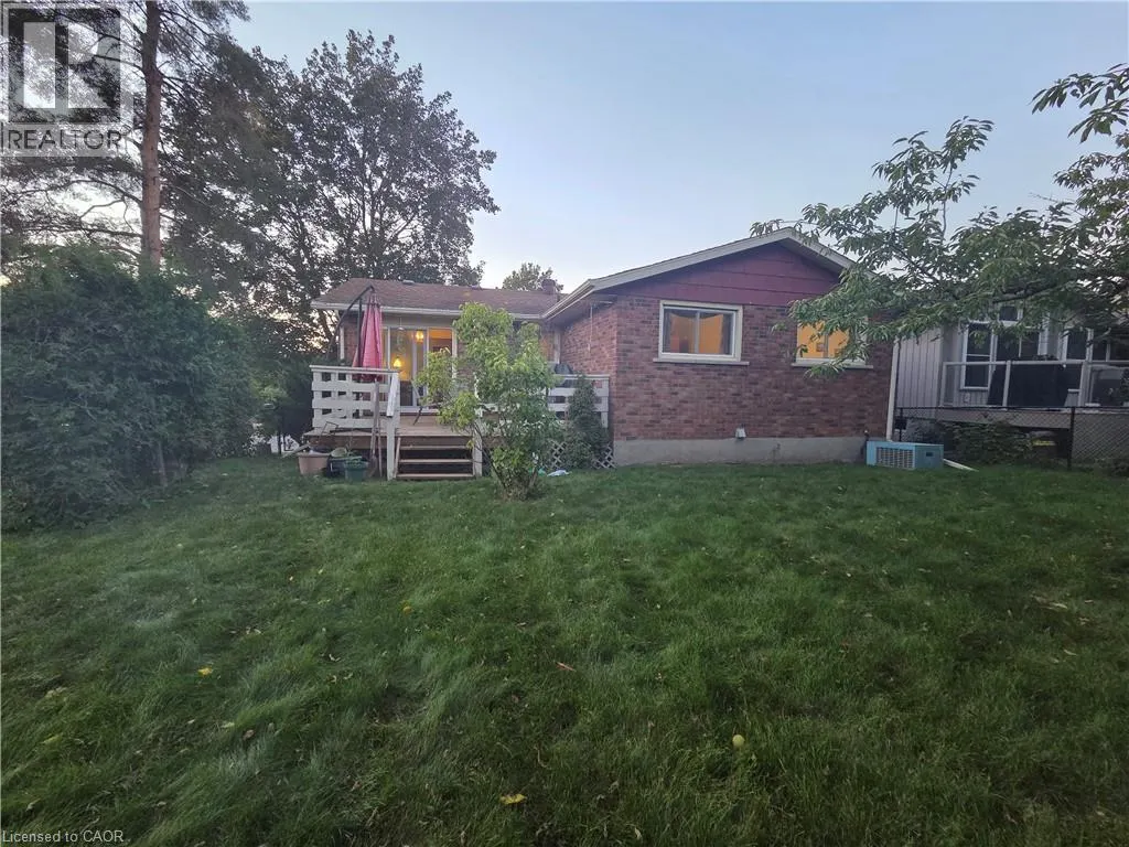 410 LAKEVIEW Drive