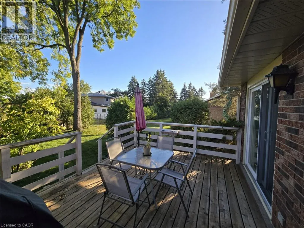 410 LAKEVIEW Drive