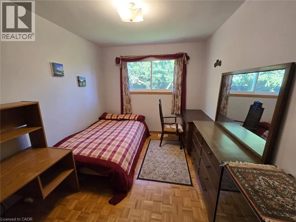 410 LAKEVIEW Drive