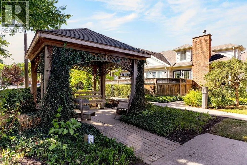 175 FIDDLERS GREEN Drive Unit# 19 #19