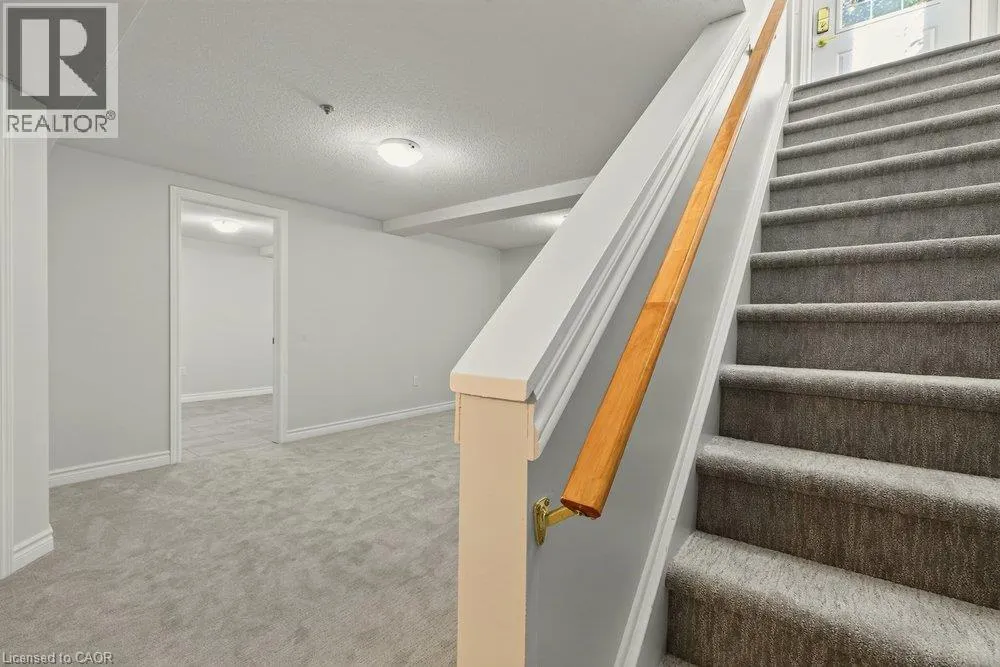 175 FIDDLERS GREEN Drive Unit# 19 #19