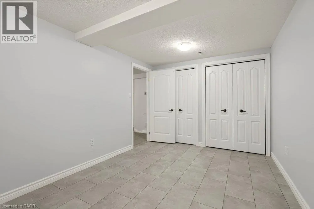 175 FIDDLERS GREEN Drive Unit# 19 #19