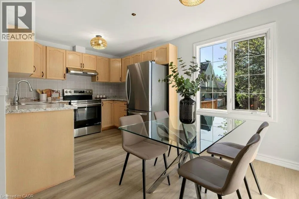 175 FIDDLERS GREEN Drive Unit# 19 #19