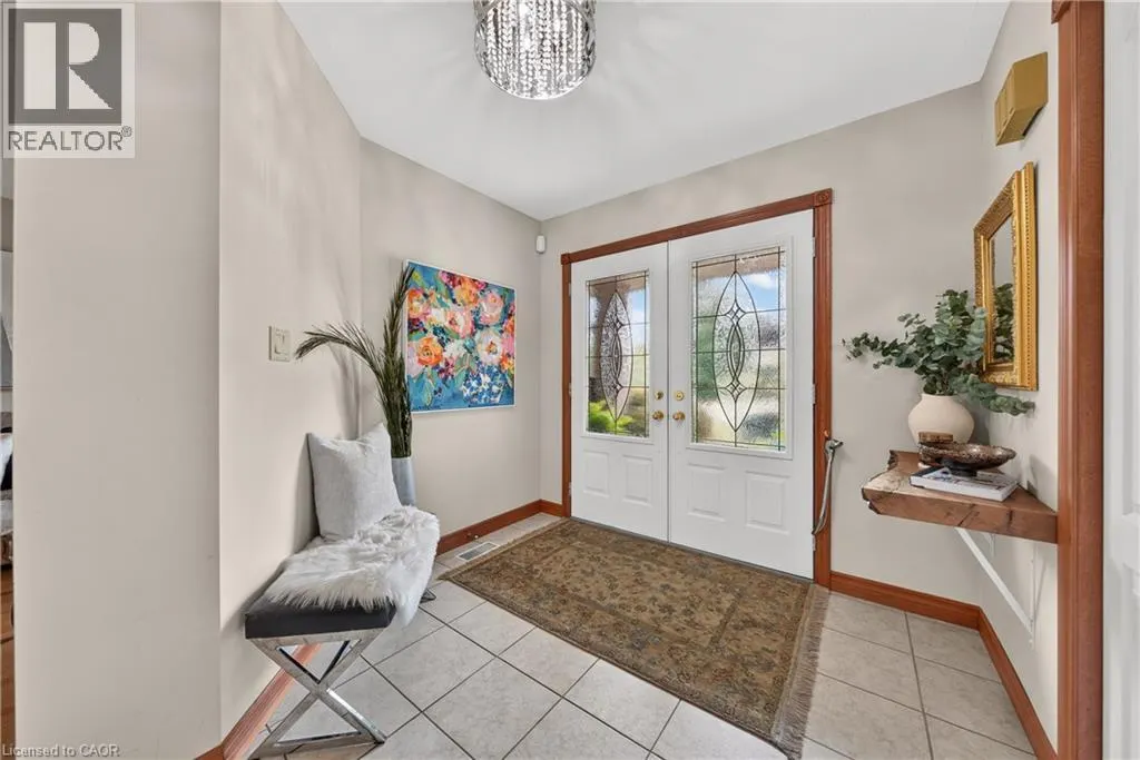 52 ARCHWOOD Crescent