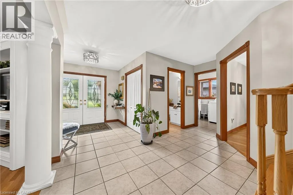 52 ARCHWOOD Crescent
