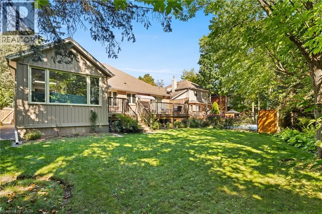 648 BAYHAMPTON Crescent