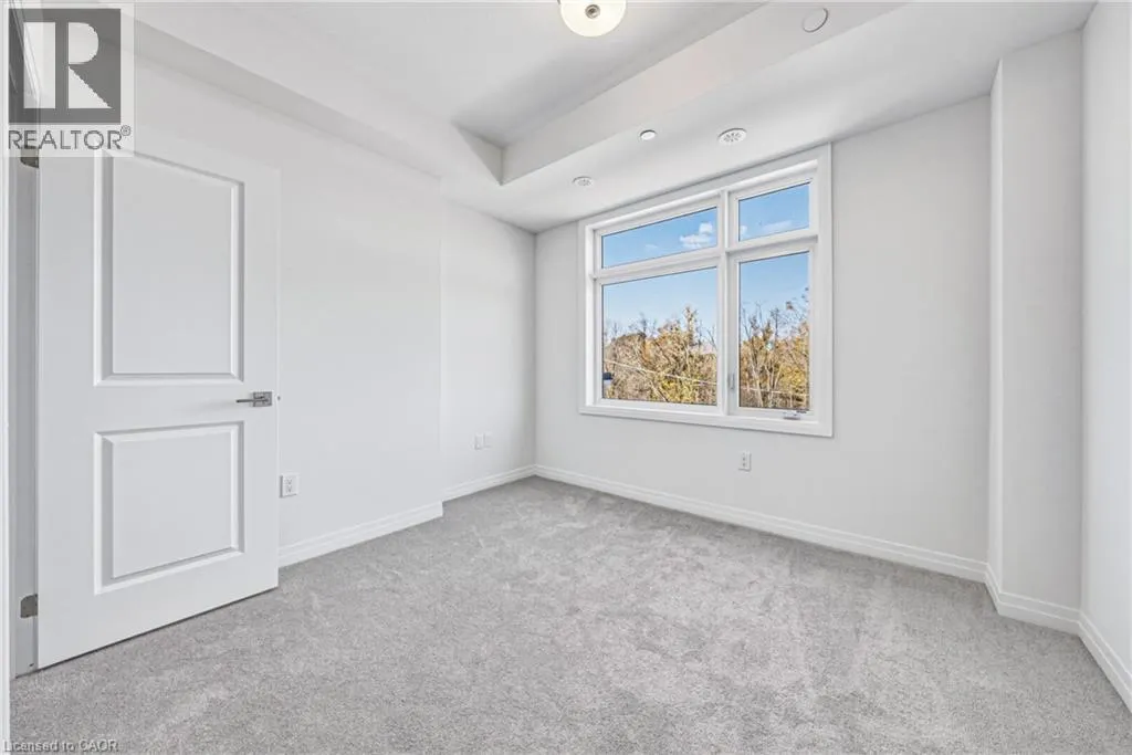 955 NORTH WATERDOWN Drive Unit# 84 #84