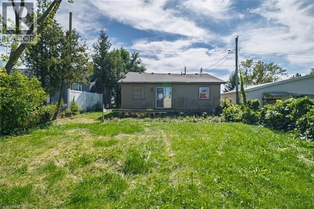 1459 LAKESHORE Road