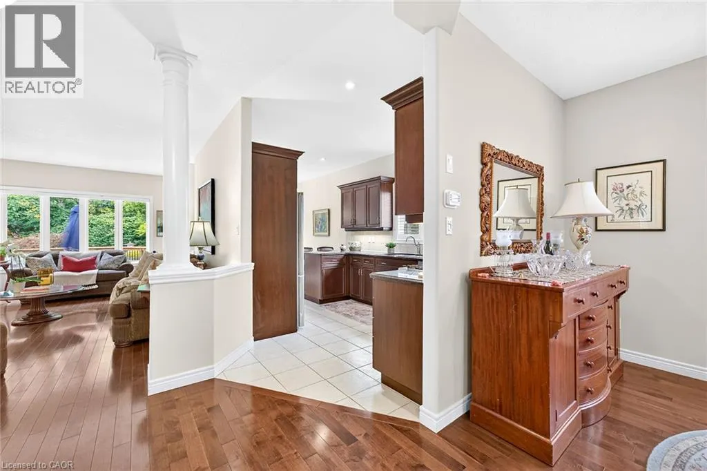 18 HEATHCOTE Court