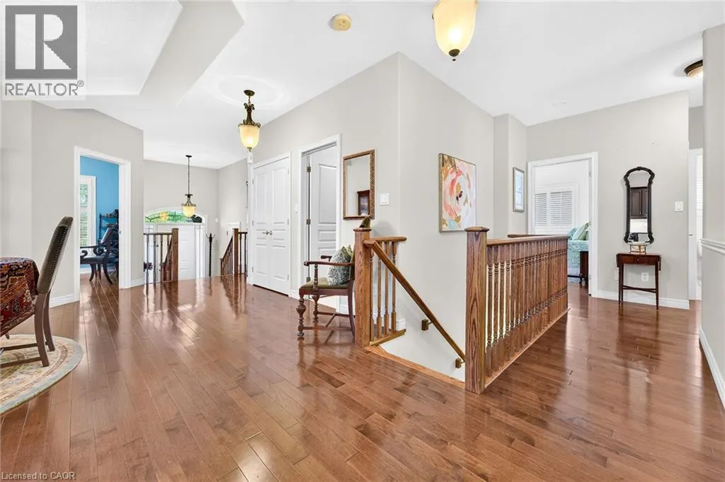 18 HEATHCOTE Court