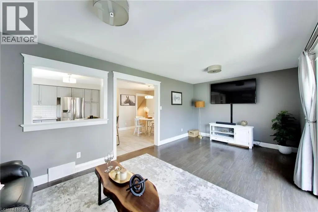 38 UDELL Way
