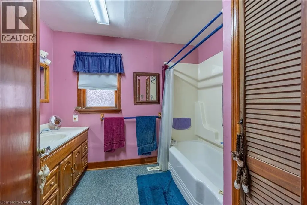 557 ORCHARD Avenue