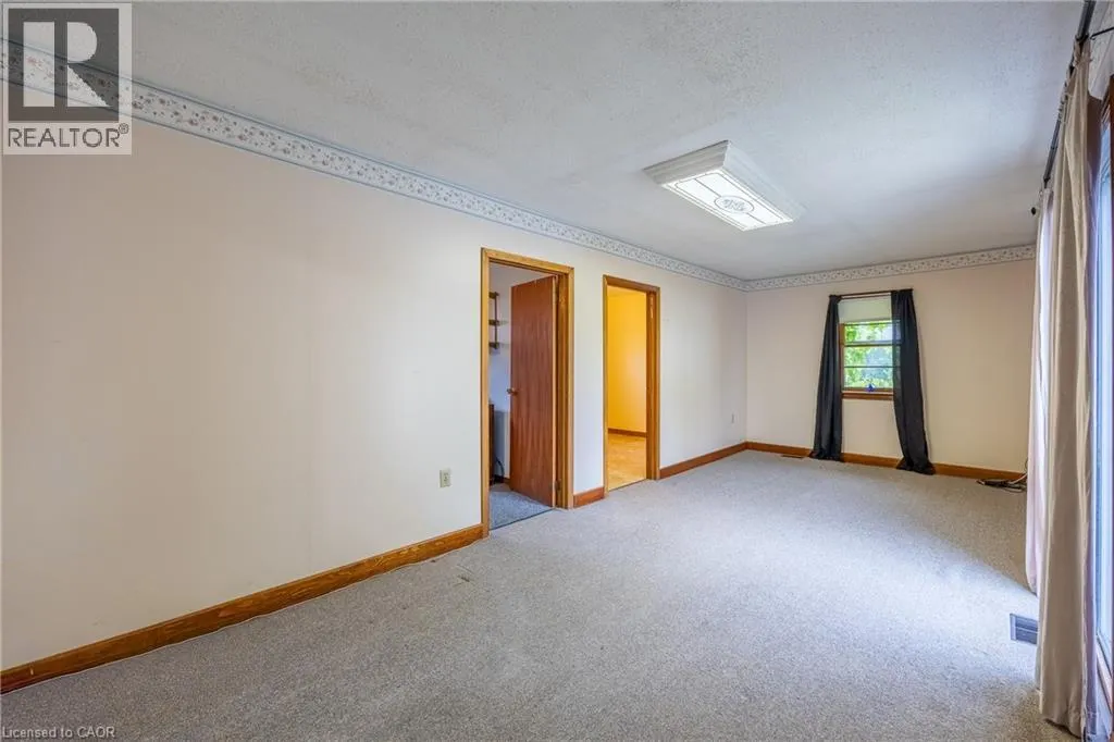 557 ORCHARD Avenue