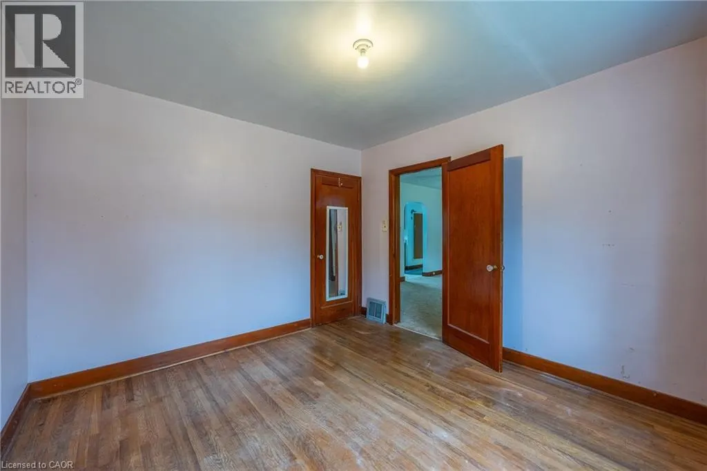 557 ORCHARD Avenue
