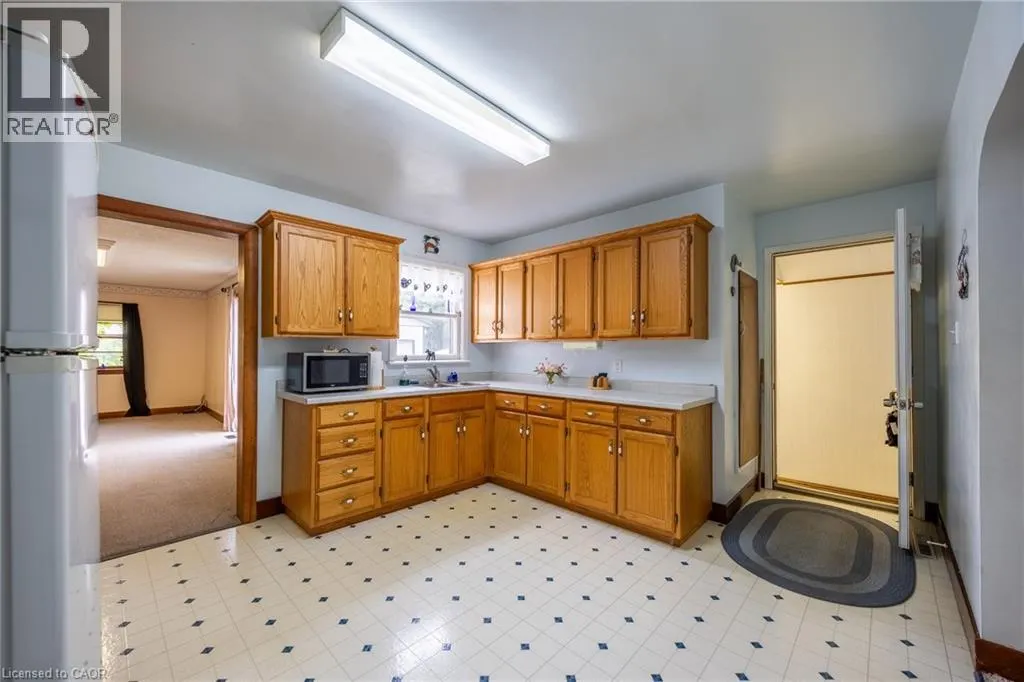 557 ORCHARD Avenue
