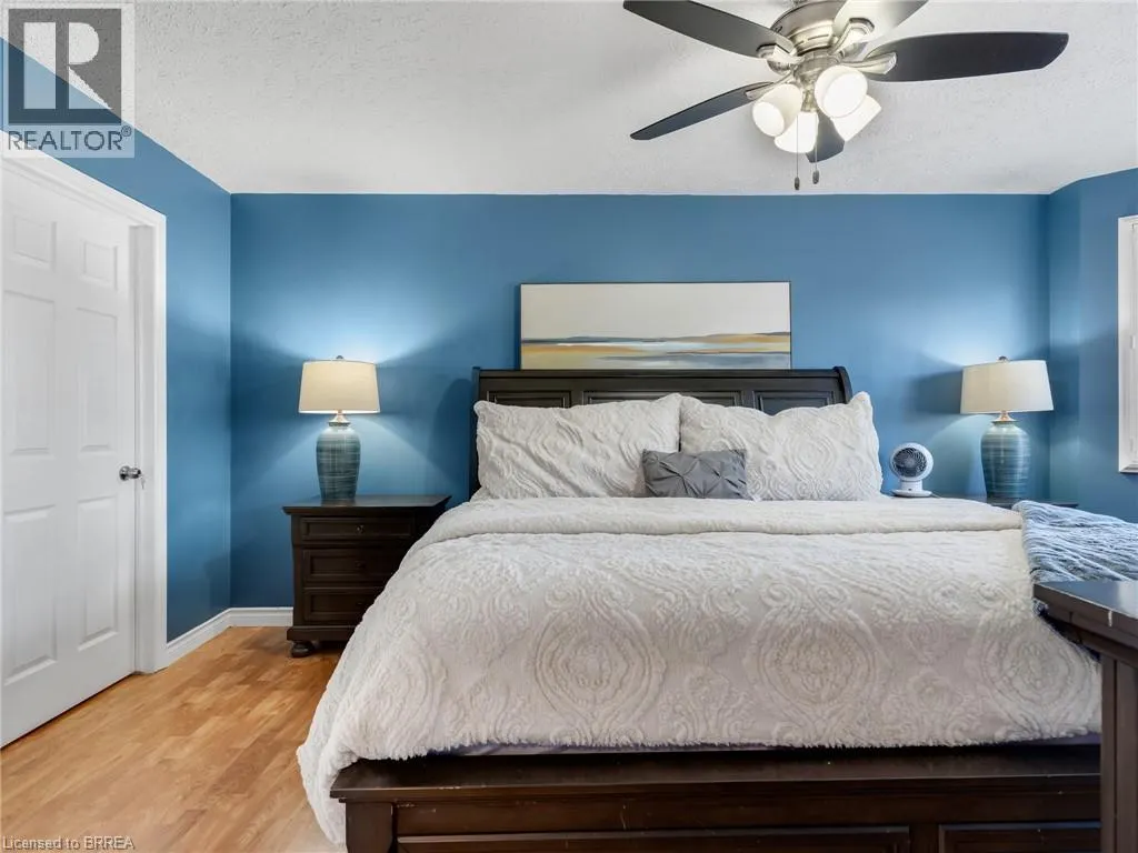 42 EMIDIO Crescent