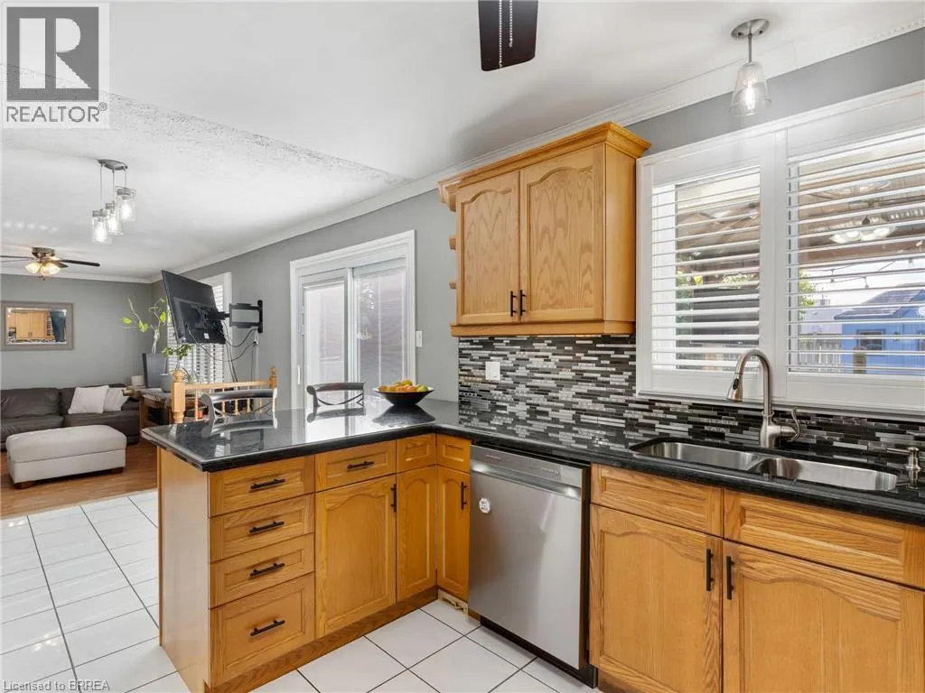 42 EMIDIO Crescent