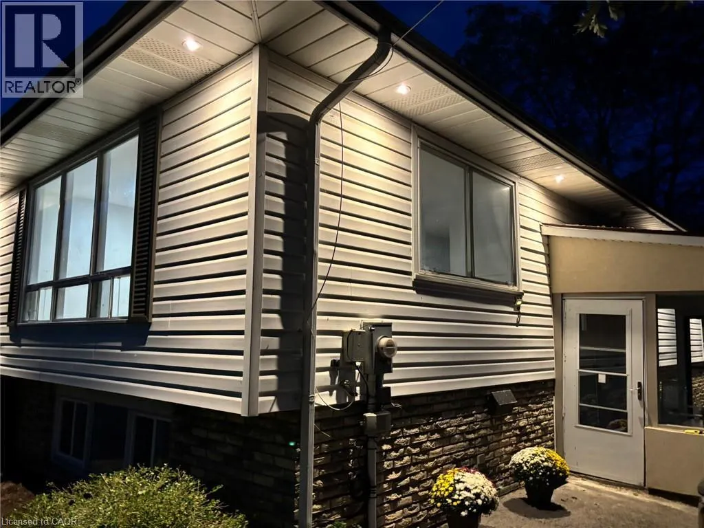 3 MANLEY Crescent