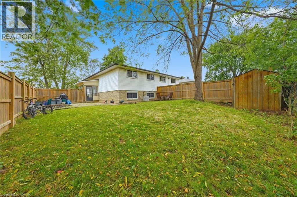 3 MANLEY Crescent