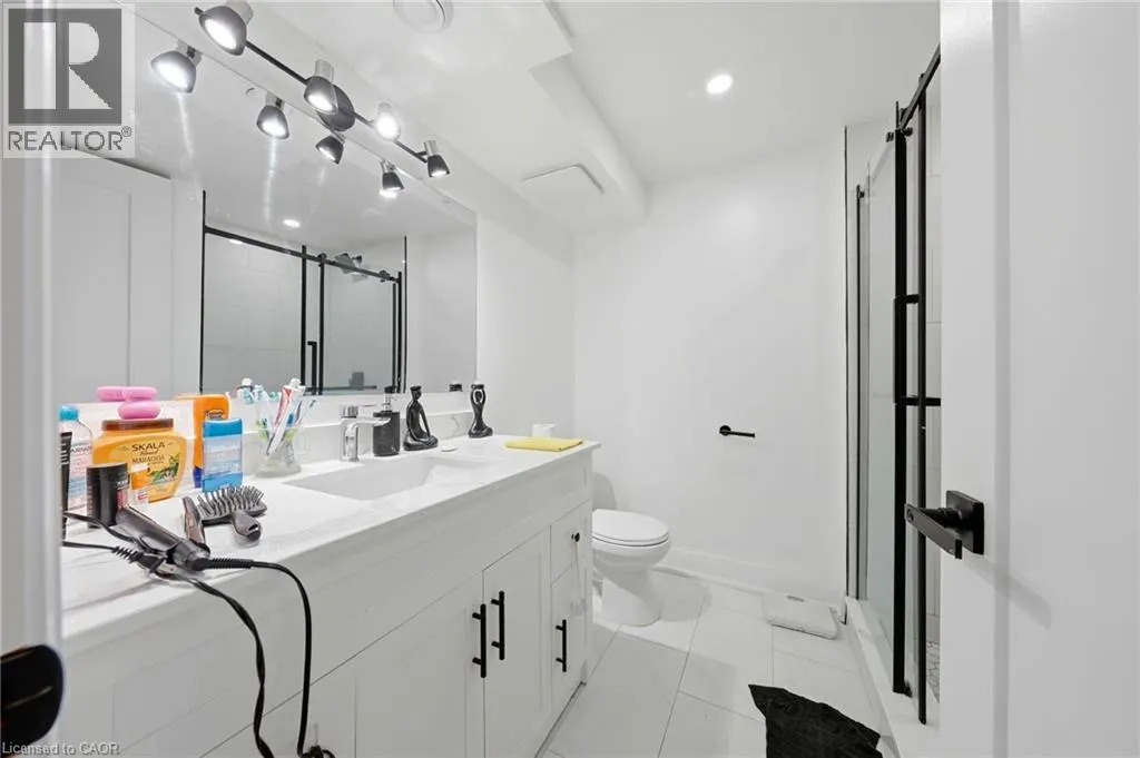 3 MANLEY Crescent