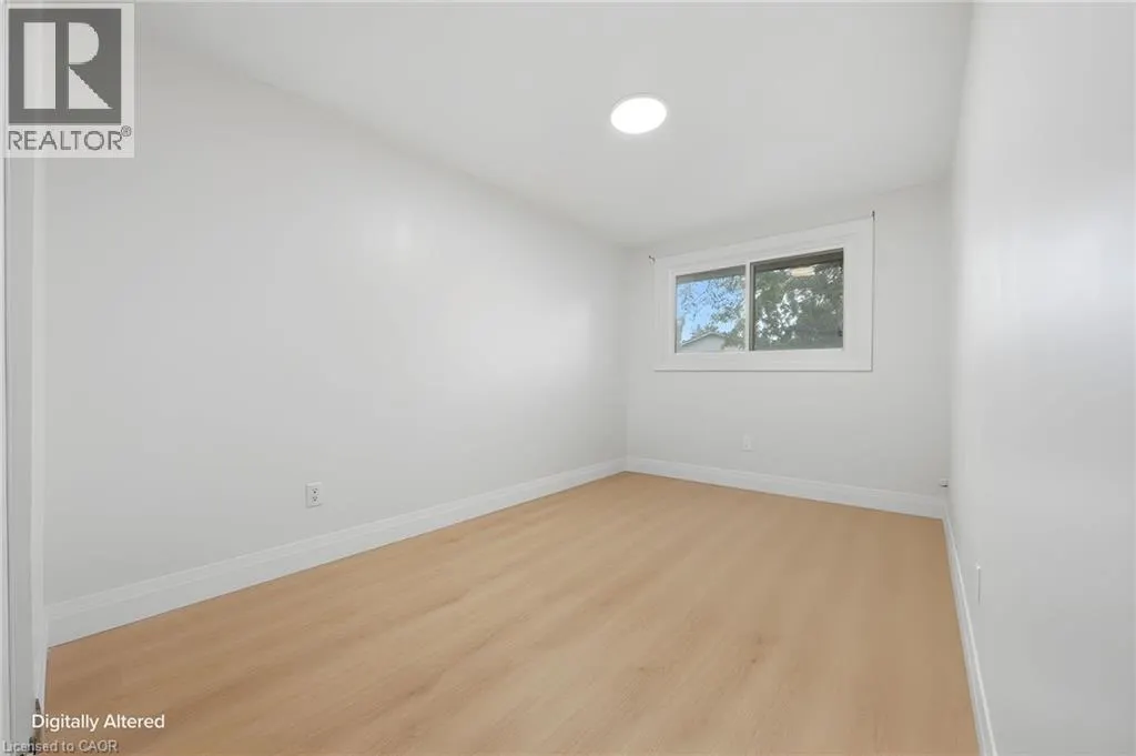 3 MANLEY Crescent