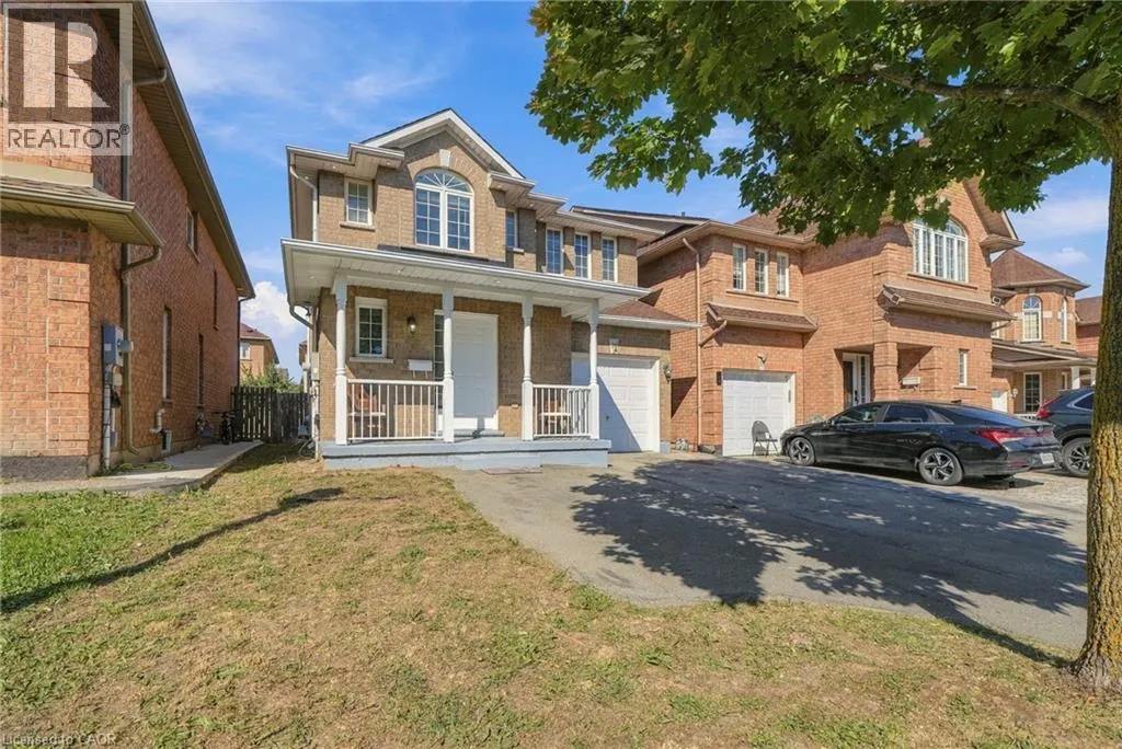 31 PEACHWOOD Crescent