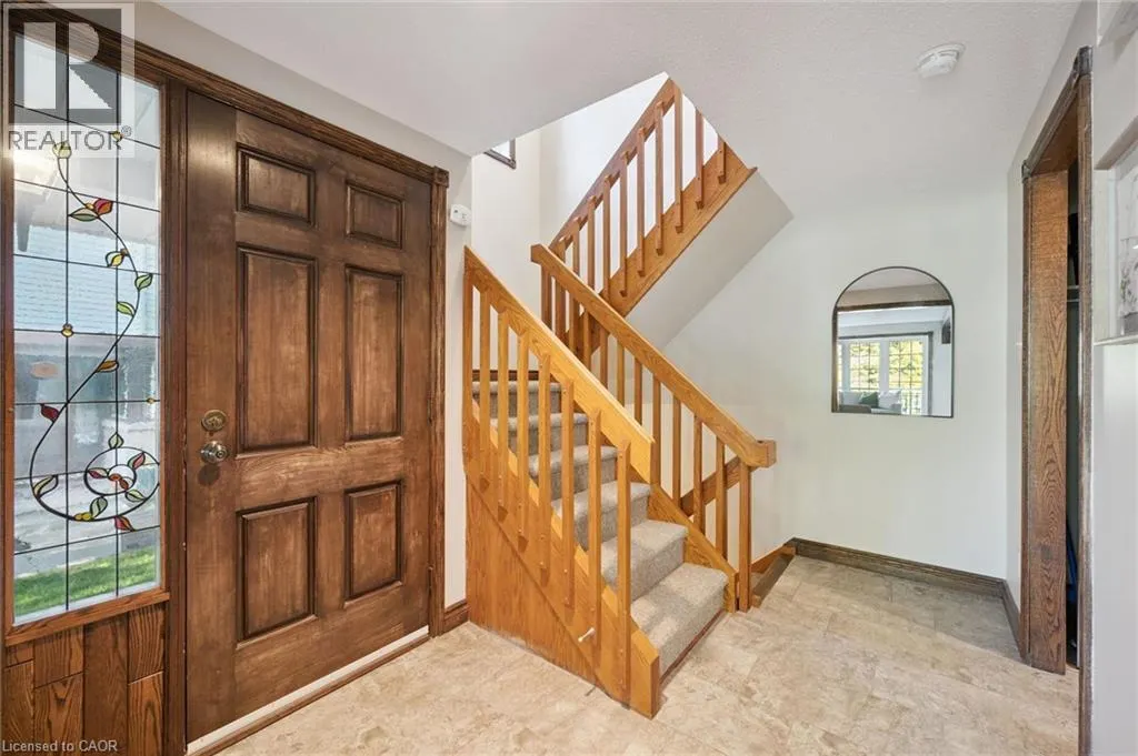 477 BEECHWOOD Drive Unit# 1 #1