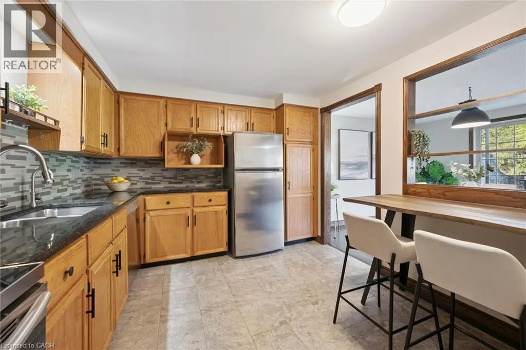 477 BEECHWOOD Drive Unit# 1 #1