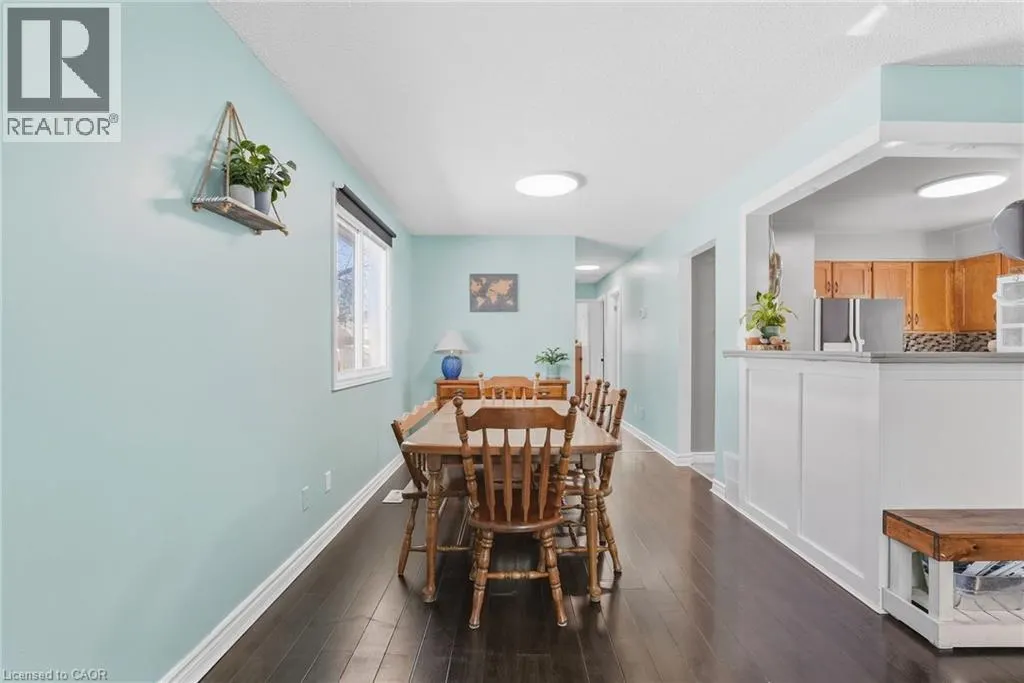 34 GRANTHAM Avenue S