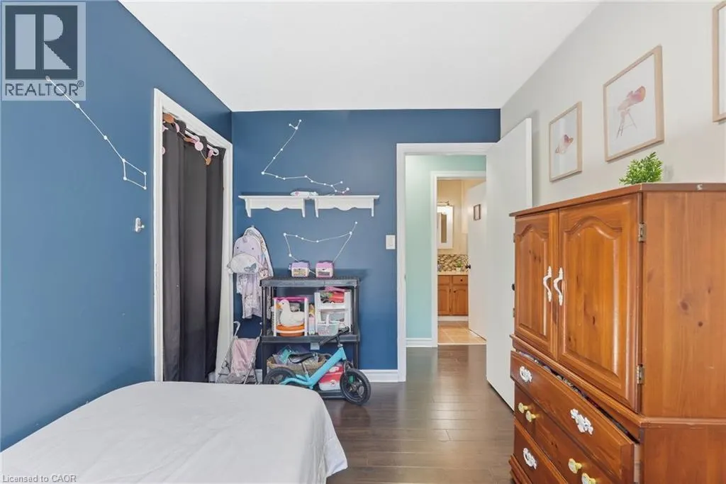 34 GRANTHAM Avenue S